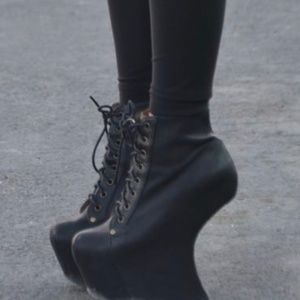 JEFFREY CAMPBELL 5.5/6 Night-LitaHeelless Lace Up Bootie Balenciaga